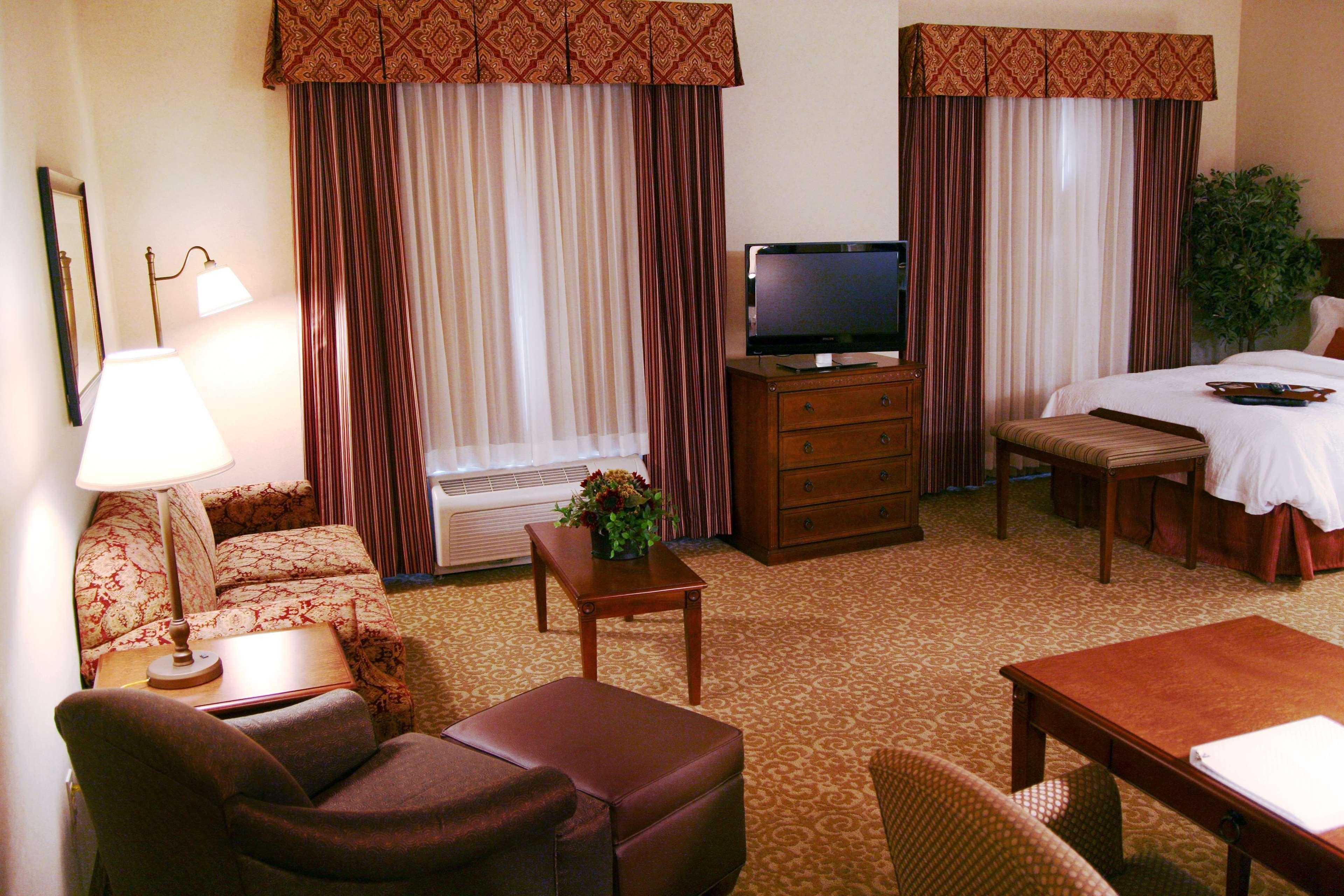 Hampton Inn & Suites Lodi Pokoj fotografie