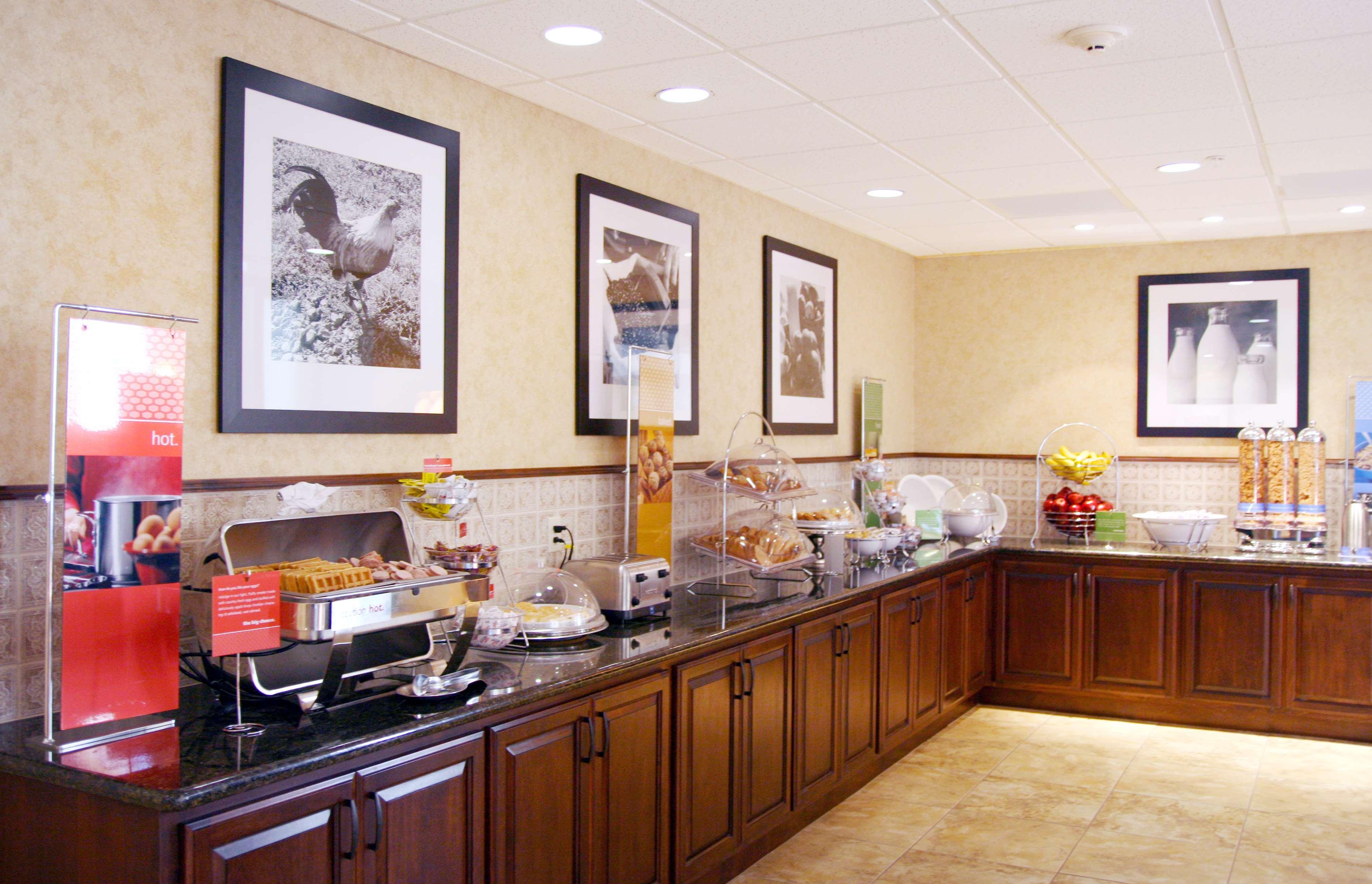 Hampton Inn & Suites Lodi Restaurace fotografie
