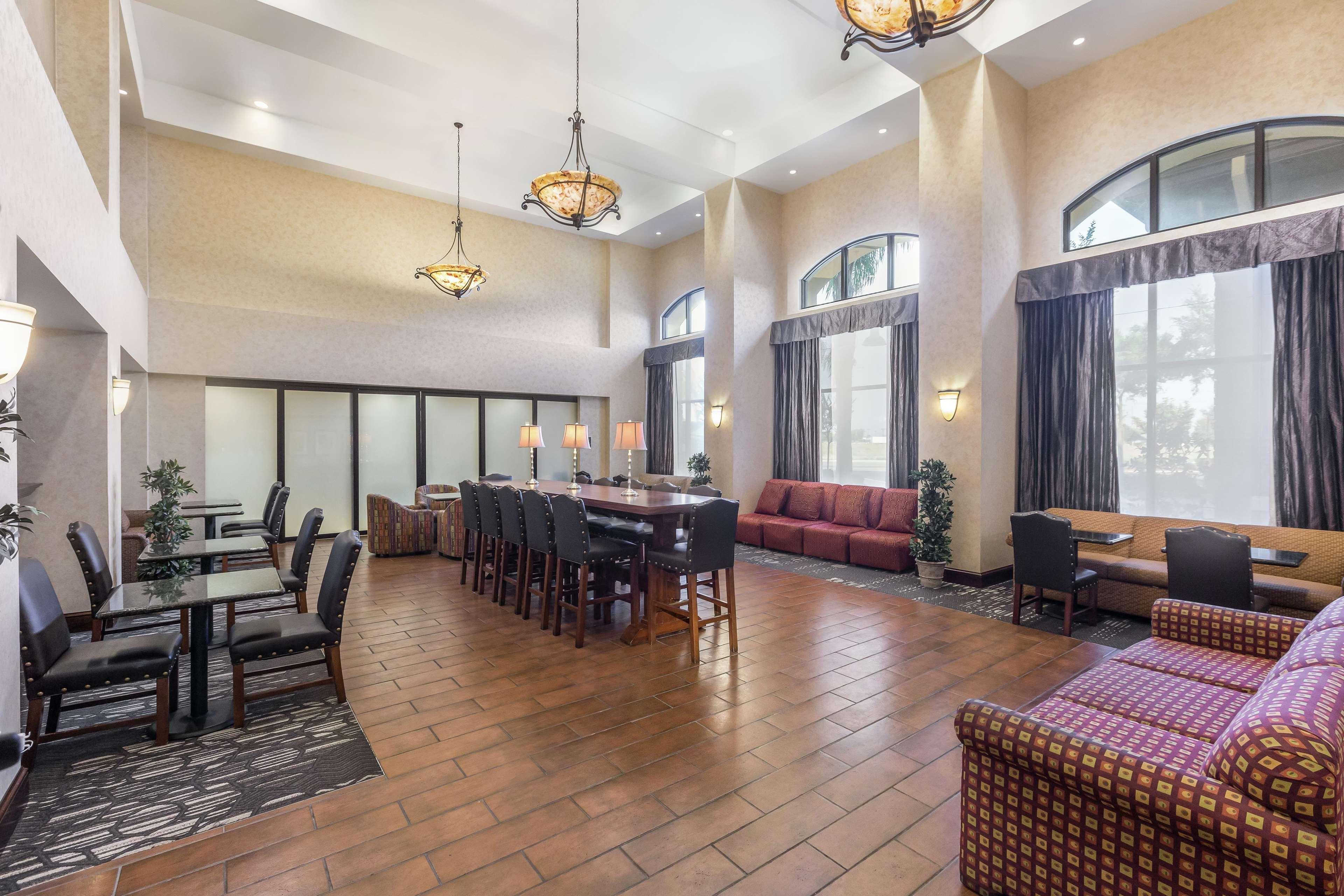 Hampton Inn & Suites Lodi Exteriér fotografie