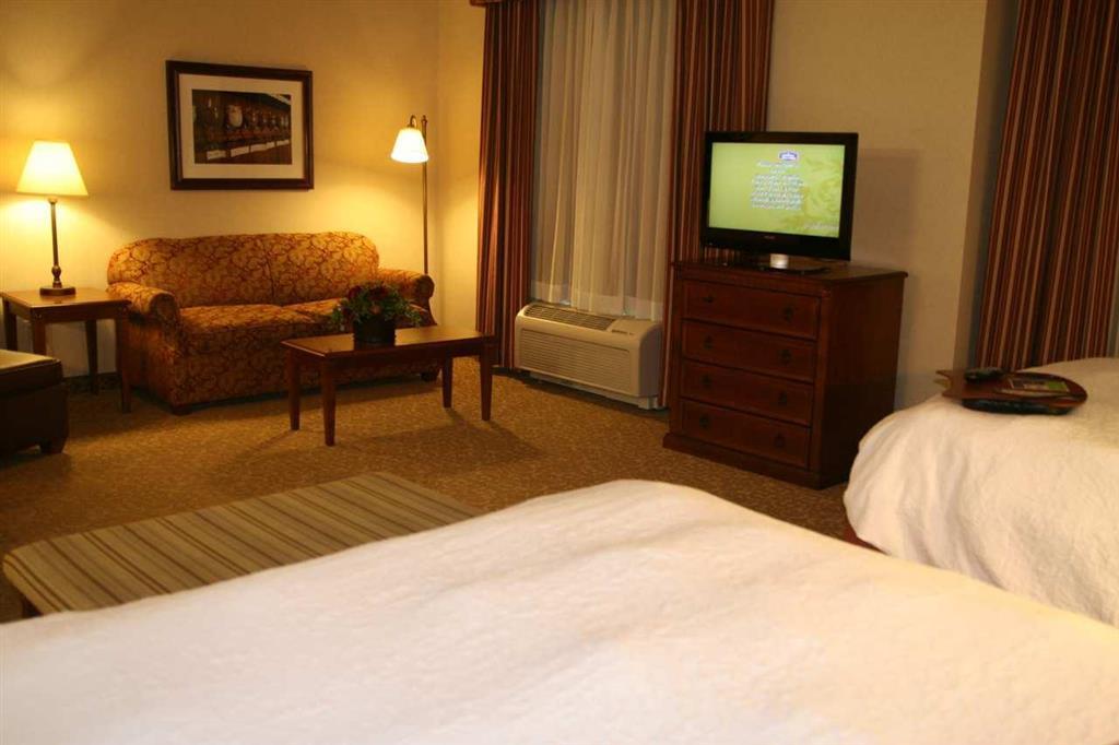Hampton Inn & Suites Lodi Pokoj fotografie