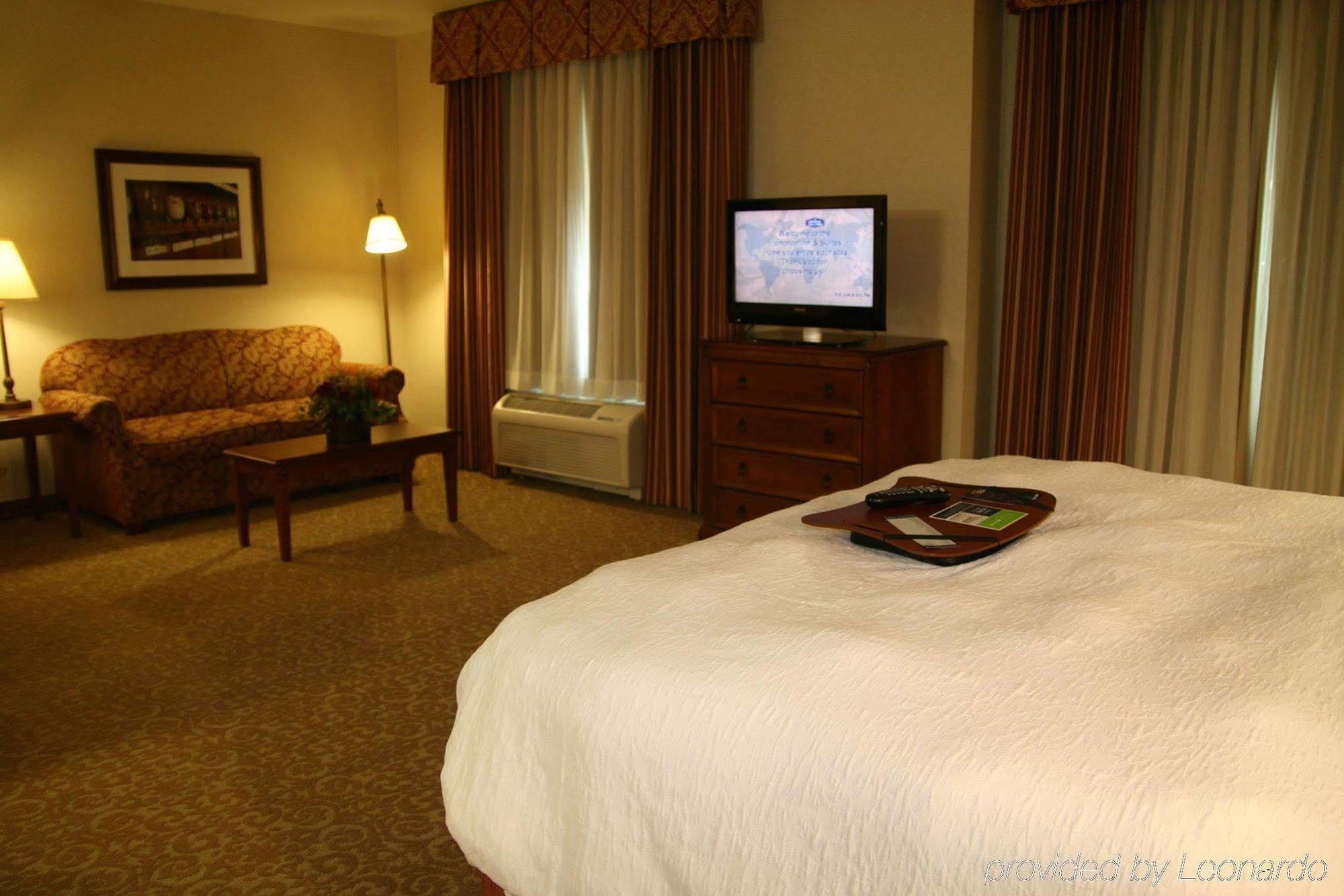 Hampton Inn & Suites Lodi Pokoj fotografie